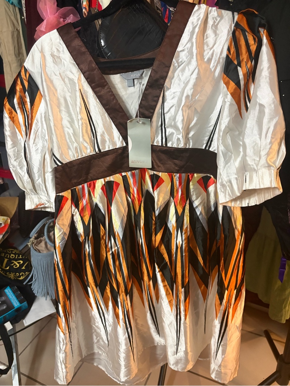NWT Minuet White Midi Dress with Geometric Print. Size L.